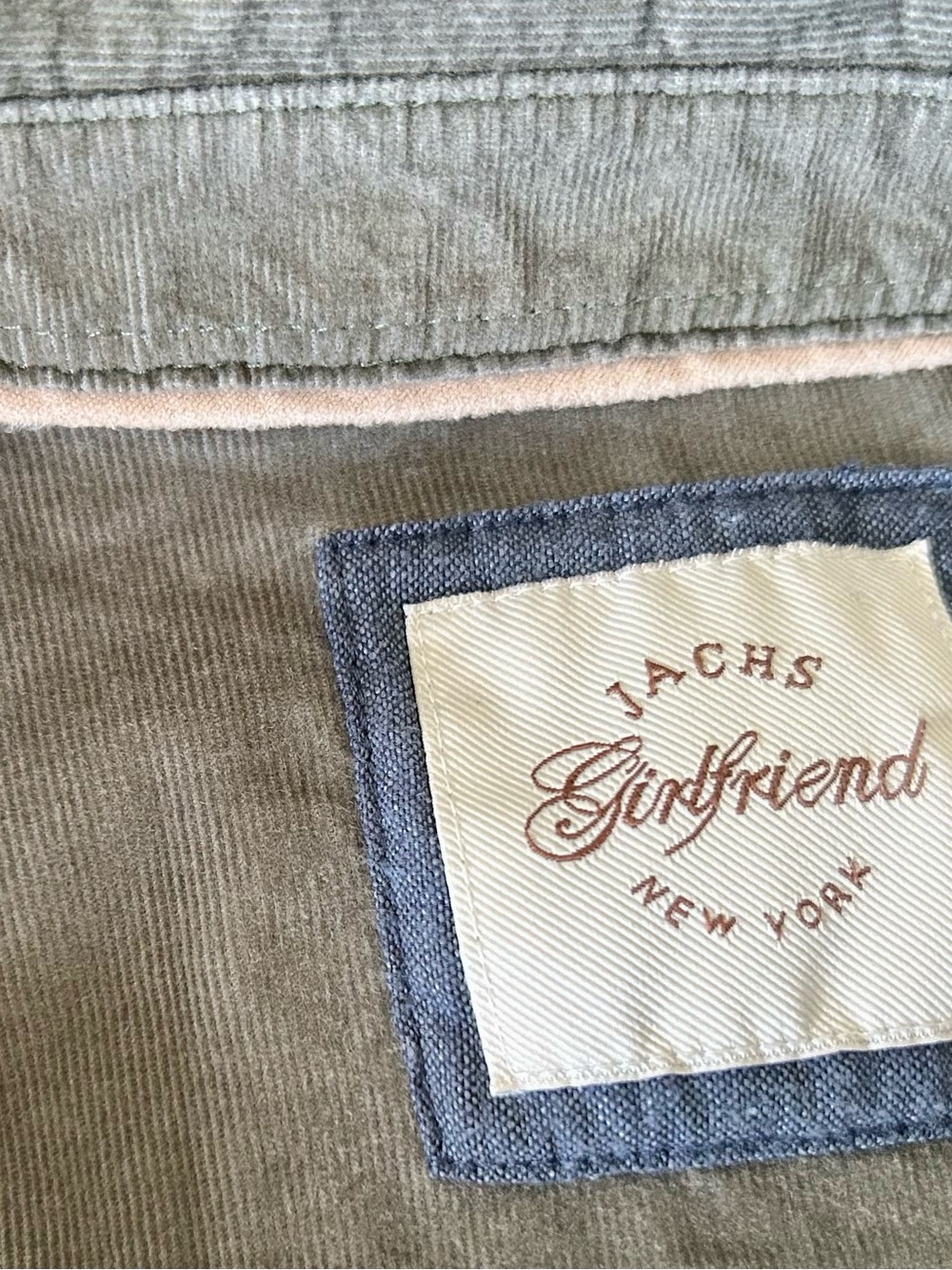 JACHS Girlfriend Olive Green Button-Front Women's Shirt - Picture 3 of 7